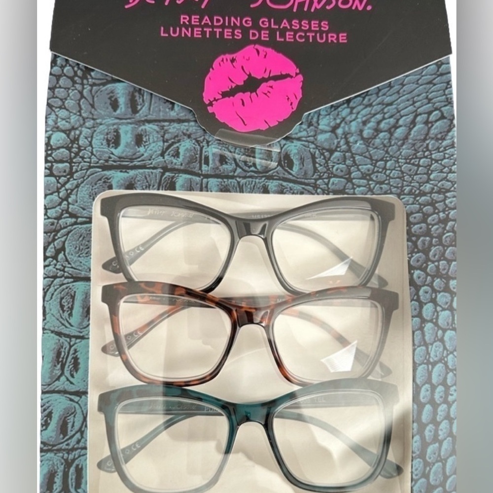 𝅺Betsey Johnson Reading Glasses